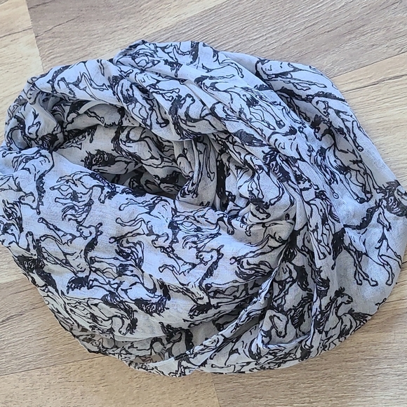 Infinity Scarf Bundle - Picture 4 of 7